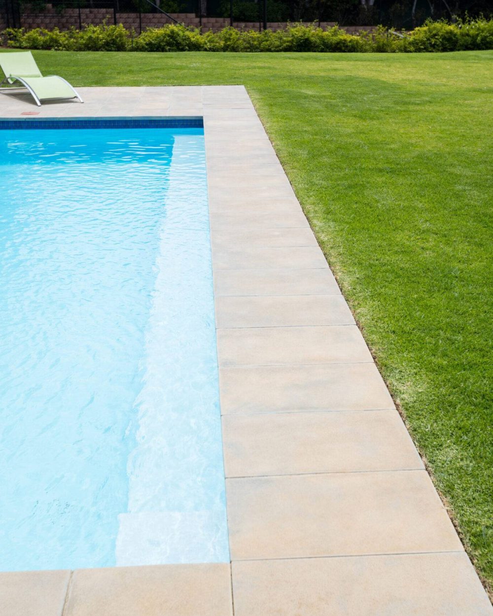 pool service in sugar land Pool service in Sugar Land: Clean pool